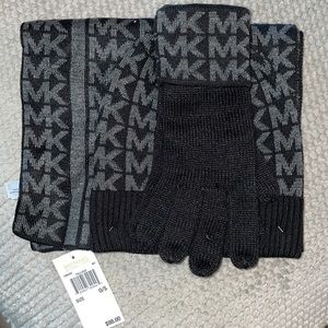 Hat, Scarf & Gloves Set